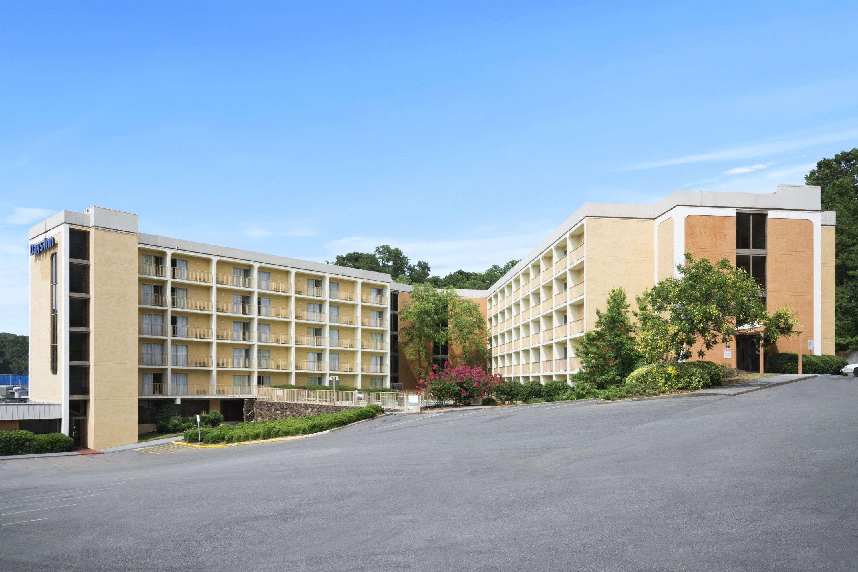 Days Inn By Wyndham Birmingham Al Hoover Exteriör bild